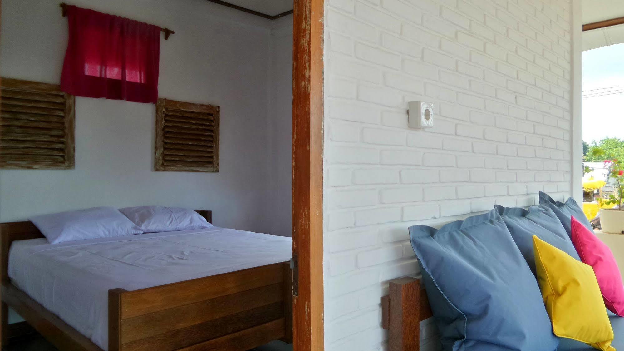 Хостел Friendly House Bali Убуд Екстер'єр фото