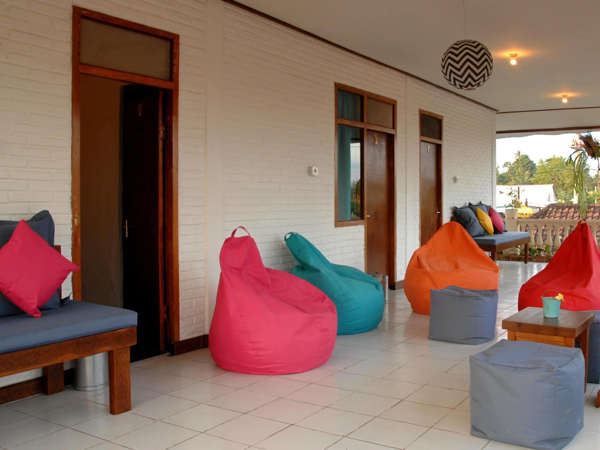 Хостел Friendly House Bali Убуд Екстер'єр фото
